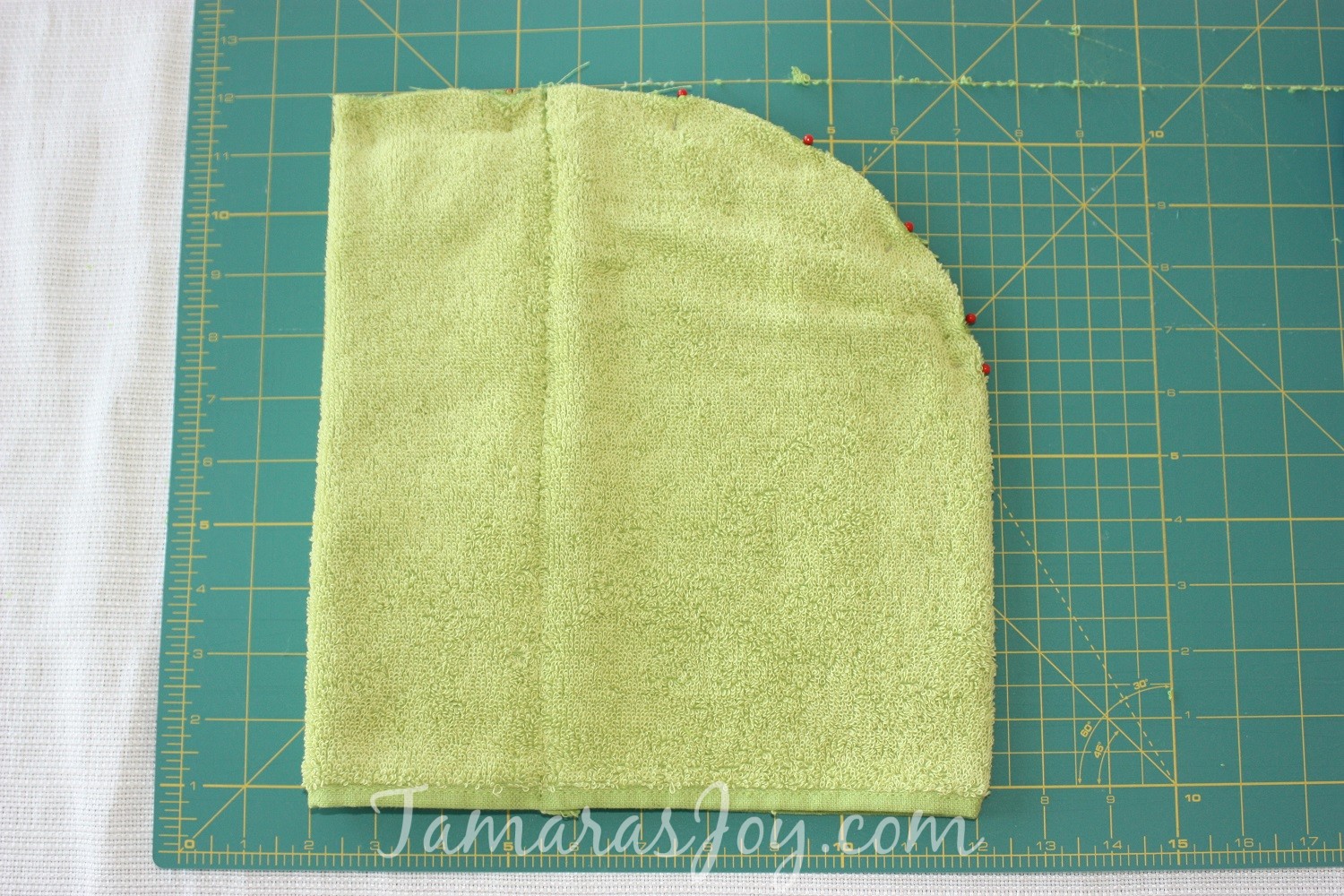 Sew Simple Hooded Towels It's Fast, Easy & Adorable! ⋆ Tamara's Joy