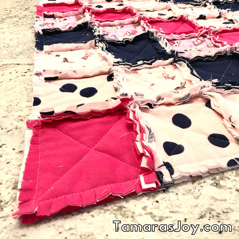 How to sew a rag quilt