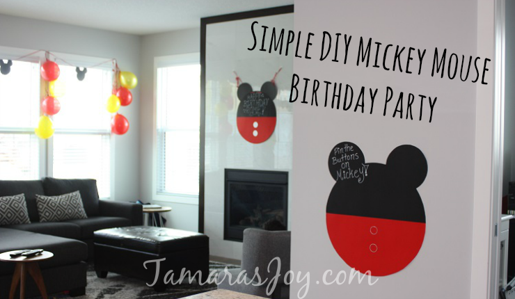 DIY Mickey Mouse Birthday Party Décor